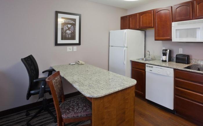 GrandStay Residential Suites Hotel