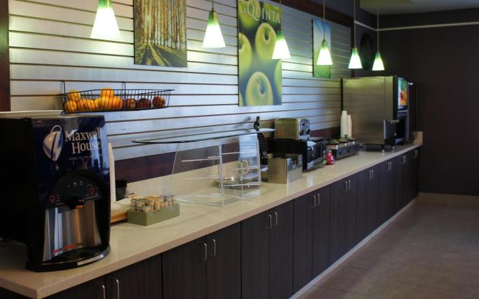 La Quinta Inn & Suites by Wyndham Tomball