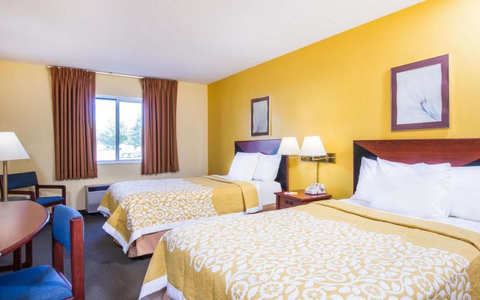 Days Inn by Wyndham Milan Sandusky South