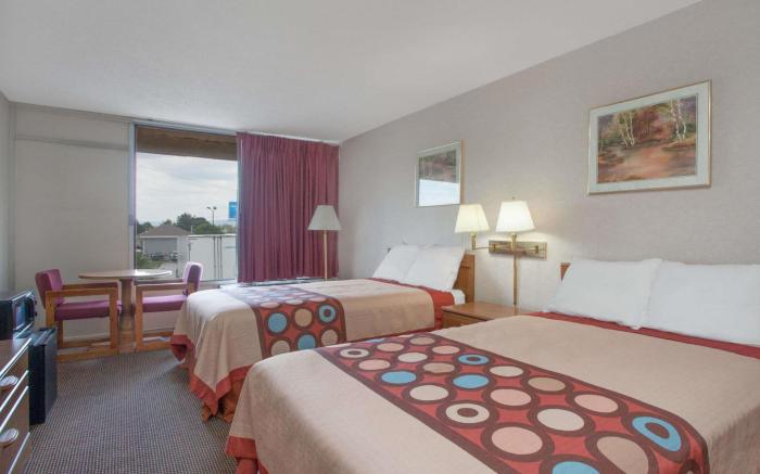 Super 8 By Wyndham Carlisle North