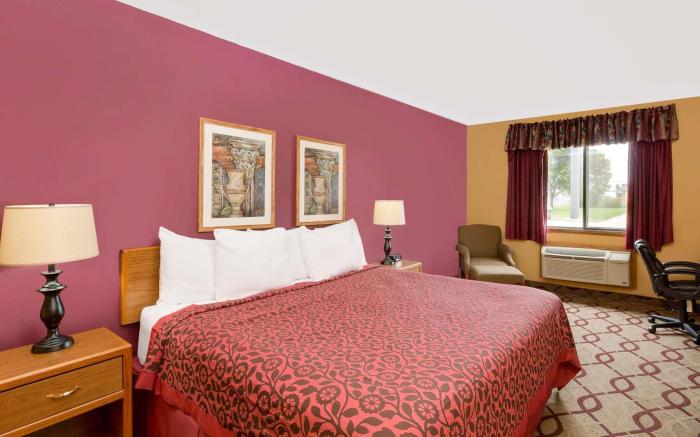 Days Inn by Wyndham North Sioux City