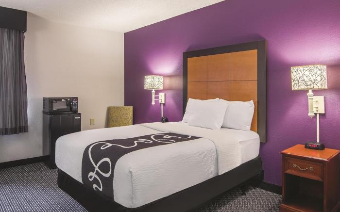La Quinta Inn & Suites by Wyndham Atlanta Roswell