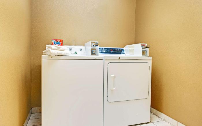 SureStay Plus Hotel By Best Western San Antonio North 281 N