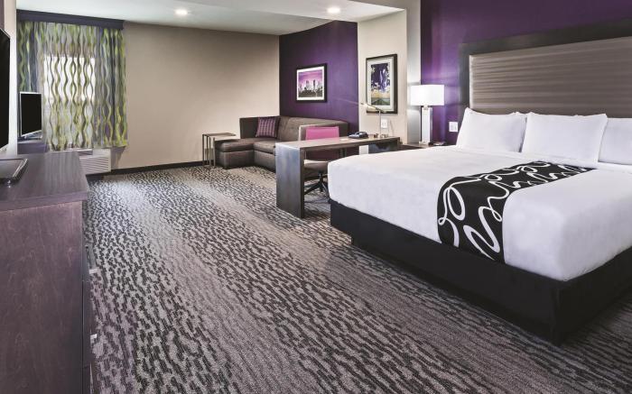 La Quinta Inn & Suites by Wyndham College Station South