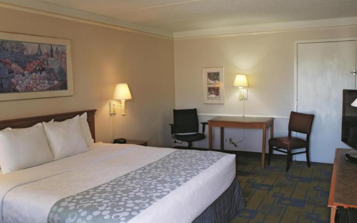 La Quinta Inn by Wyndham Clute Lake Jackson