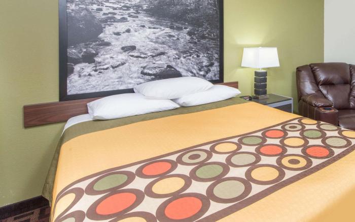 Super 8 By Wyndham Moberly Mo
