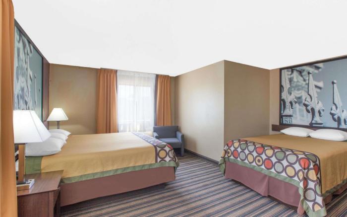 Super 8 By Wyndham Natchitoches