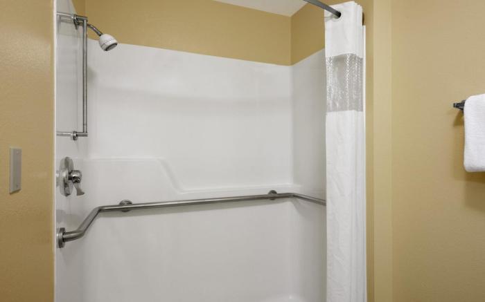Travelodge by Wyndham Wenatchee