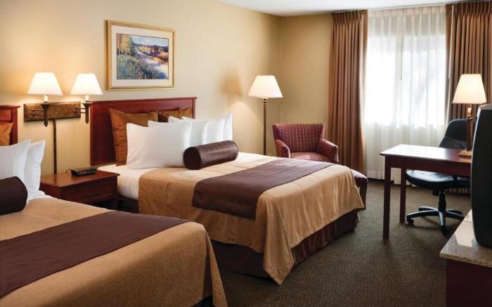Quality Inn & Suites Downtown - University Area