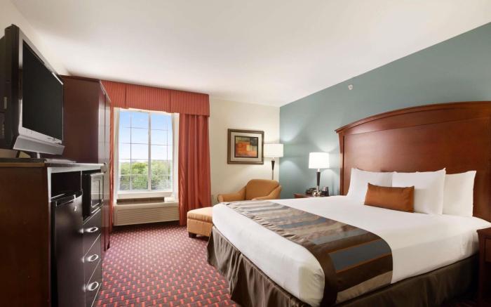 Wingate by Wyndham San Marcos