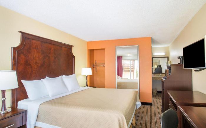 Days Inn by Wyndham Blytheville