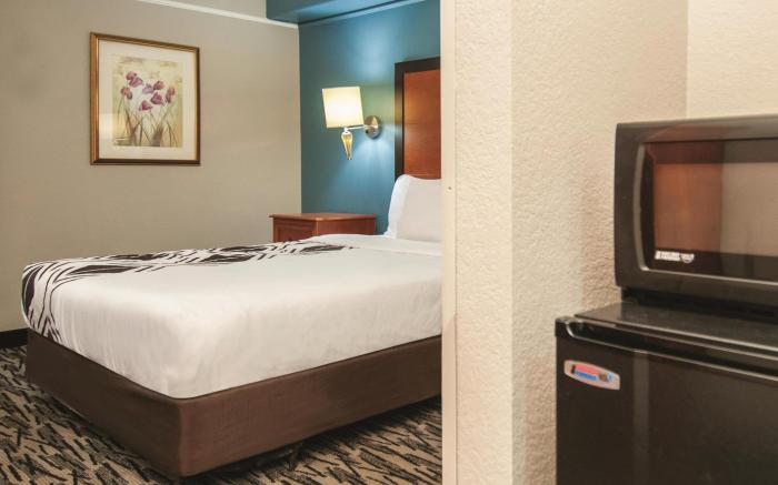 La Quinta Inn by Wyndham San Antonio Brooks City Base