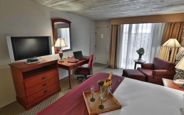 Inn of the Hills Hotel and Conference Center