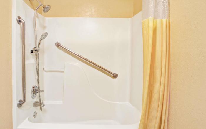 Days Inn by Wyndham Marietta White Water