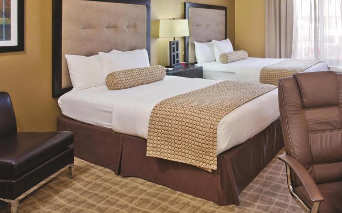 La Quinta Inn & Suites by Wyndham Hot Springs