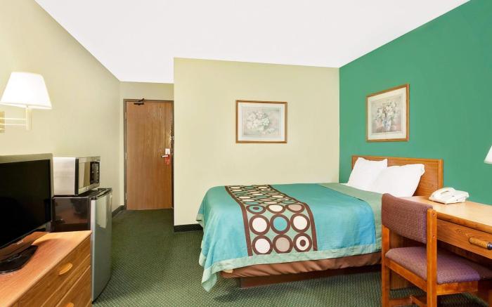 Spark by Hilton Carlisle South