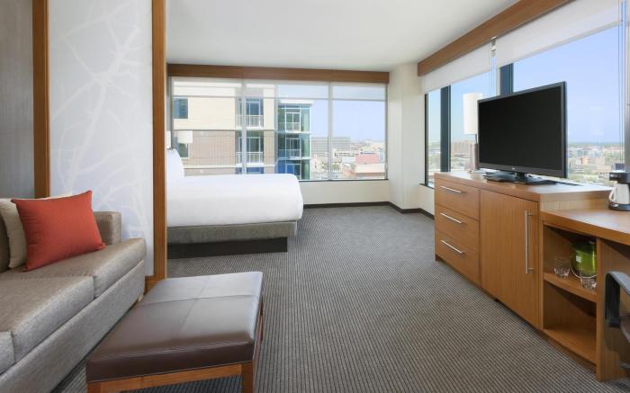 Hyatt Place Austin Downtown