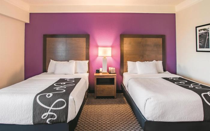 La Quinta Inn and Suites Fort Worth City View