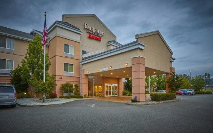 Fairfield Inn & Suites Burlington