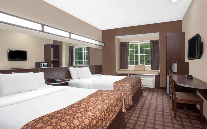 Microtel Inn & Suites by Wyndham Columbia/At Fort Jackson