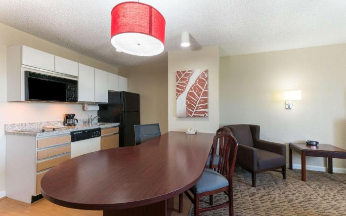 MainStay Suites Louisville Jeffersontown