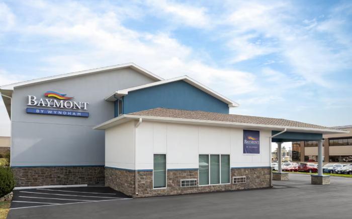 Baymont by Wyndham Liberty MO