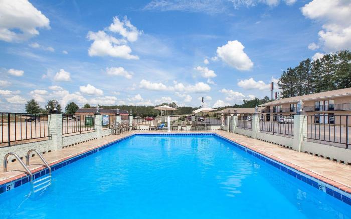 Days Inn by Wyndham Newton MS/I-20