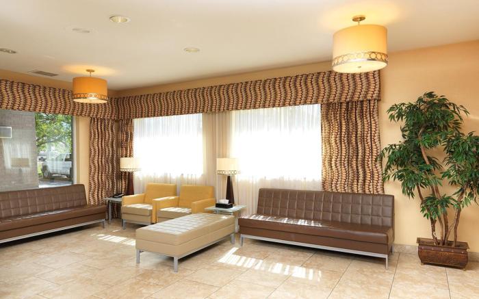 Crystal Inn Hotel & Suites - Salt Lake City