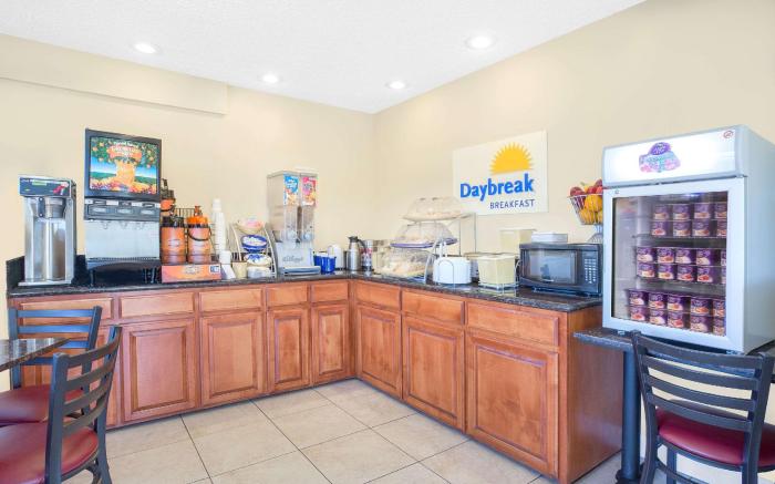 Days Inn by Wyndham Turlock