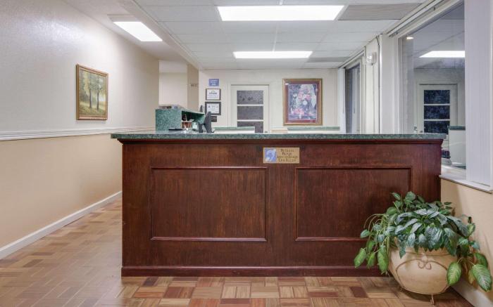 Days Inn by Wyndham Asheville West
