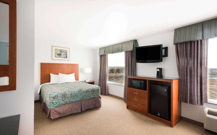 Days Inn by Wyndham Watertown Fort Drum