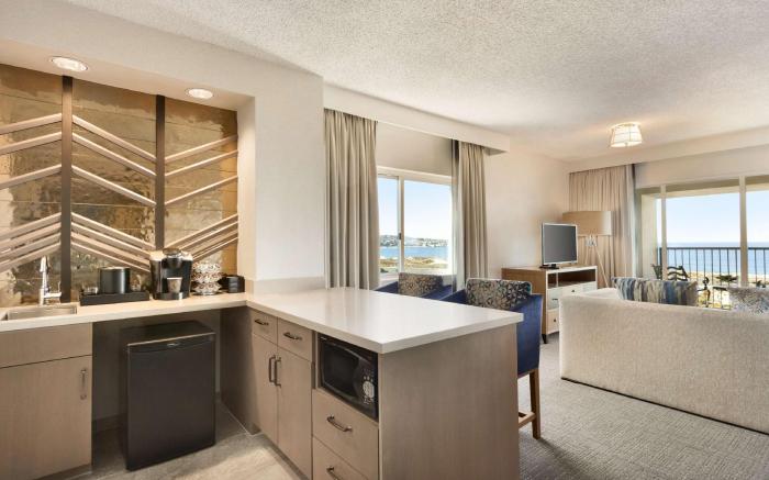 Embassy Suites by Hilton Monterey Bay Seaside