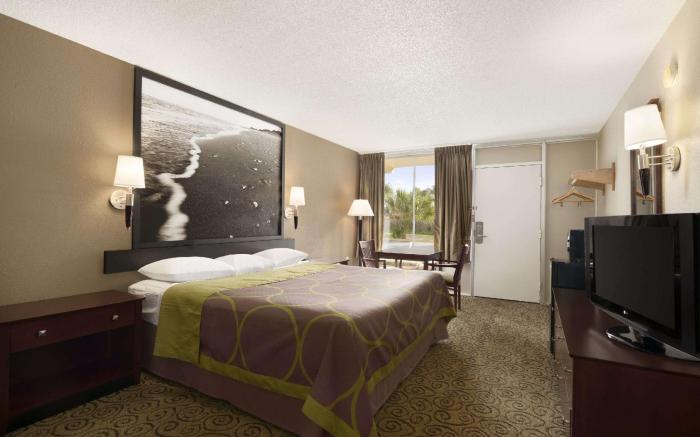 Super 8 By Wyndham Ormond Beach