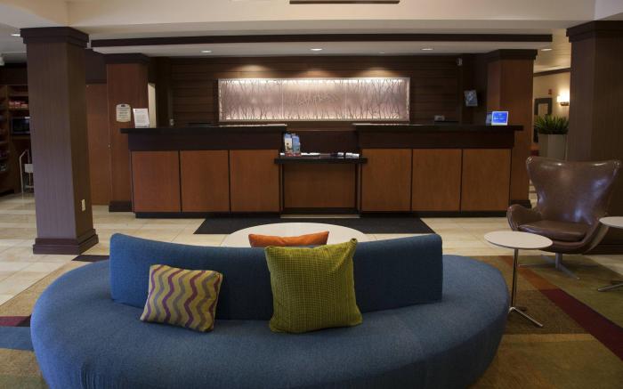 Fairfield Inn & Suites Bedford