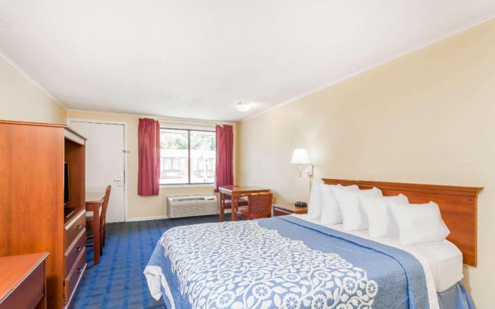 Days Inn by Wyndham Dover Downtown