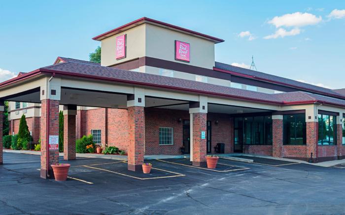 Red Roof Inn & Suites Lake Orion/ Auburn Hills