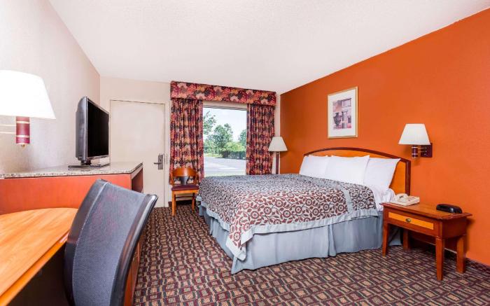 Days Inn by Wyndham Augusta Wheeler Road