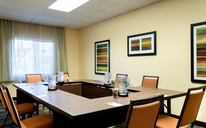 Country Inn & Suites by Radisson, Phoenix Airport, AZ