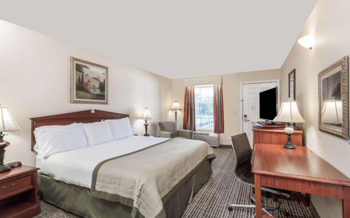 Baymont by Wyndham Hickory