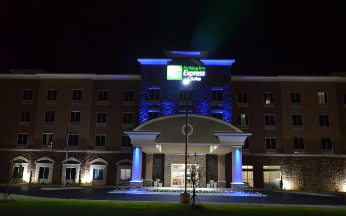 Holiday Inn Express & Suites Albany By IHG