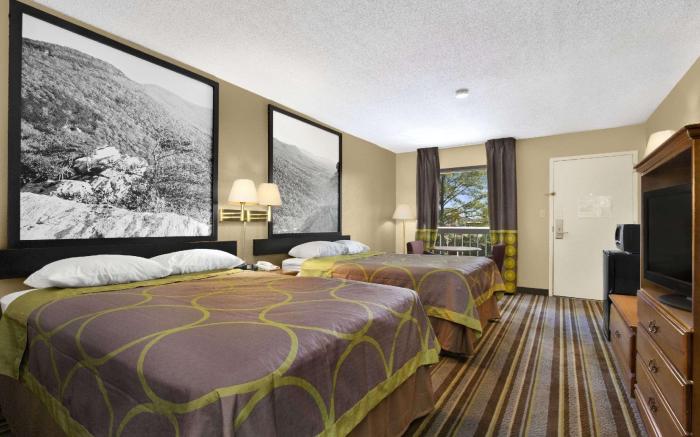 Super 8 By Wyndham Oxford