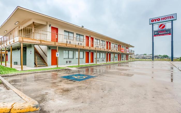 OYO Hotel San Antonio East