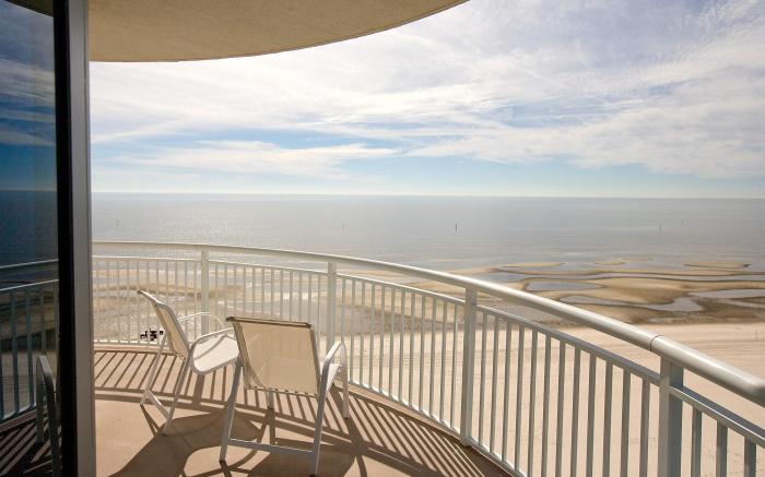 South Beach Biloxi Hotel & Suites