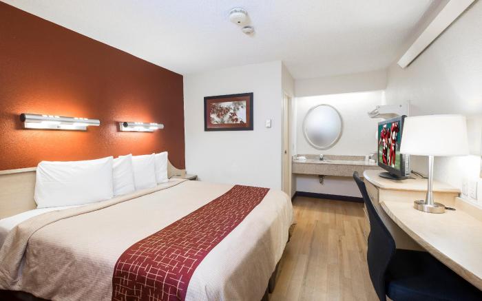 Red Roof Inn Parkersburg