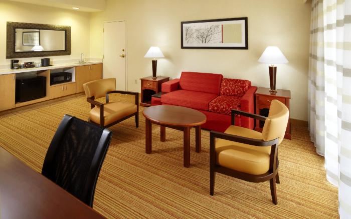 Courtyard by Marriott Newark Granville