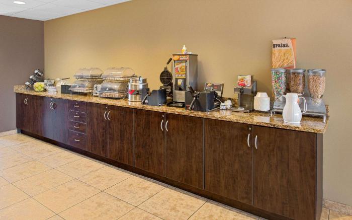 Microtel Inn & Suites by Wyndham Council Bluffs