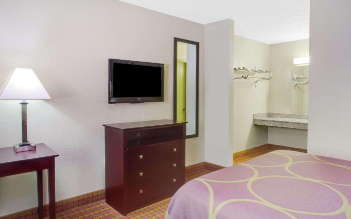 Super 8 By Wyndham Monticello Ar