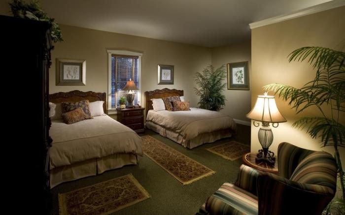 The Inn at Leola Village