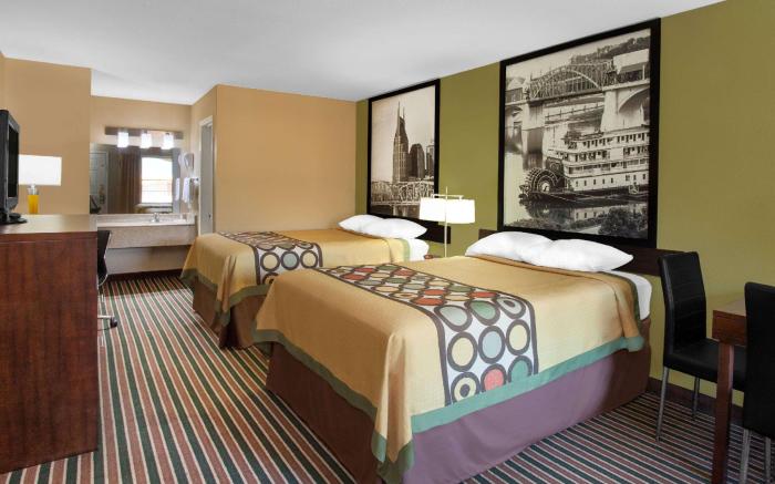 Super 8 By Wyndham Nashville West