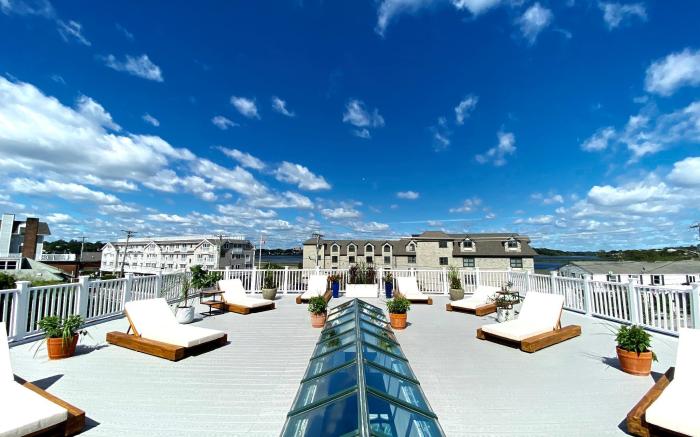 Atlantic Beach Hotel and Suites